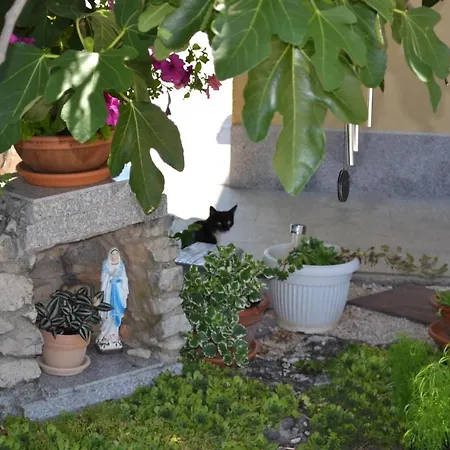 Casa Dela - * Međugorje