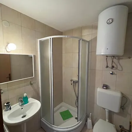 Bed & Breakfast Casa Dela - *